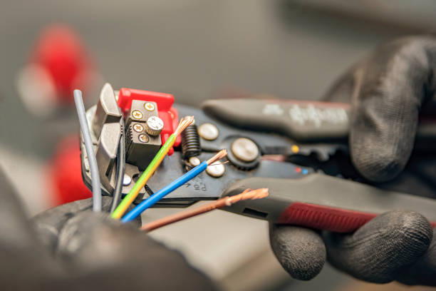 Best Electrical Contractors for Businesses  in Onarga, IL